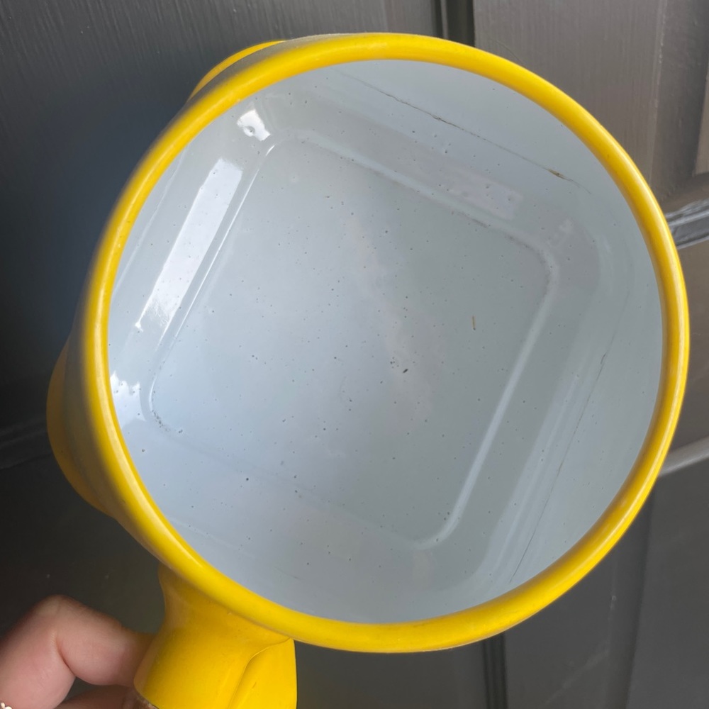 1970s vintage yellow enamel pot - Picture 4 of 5